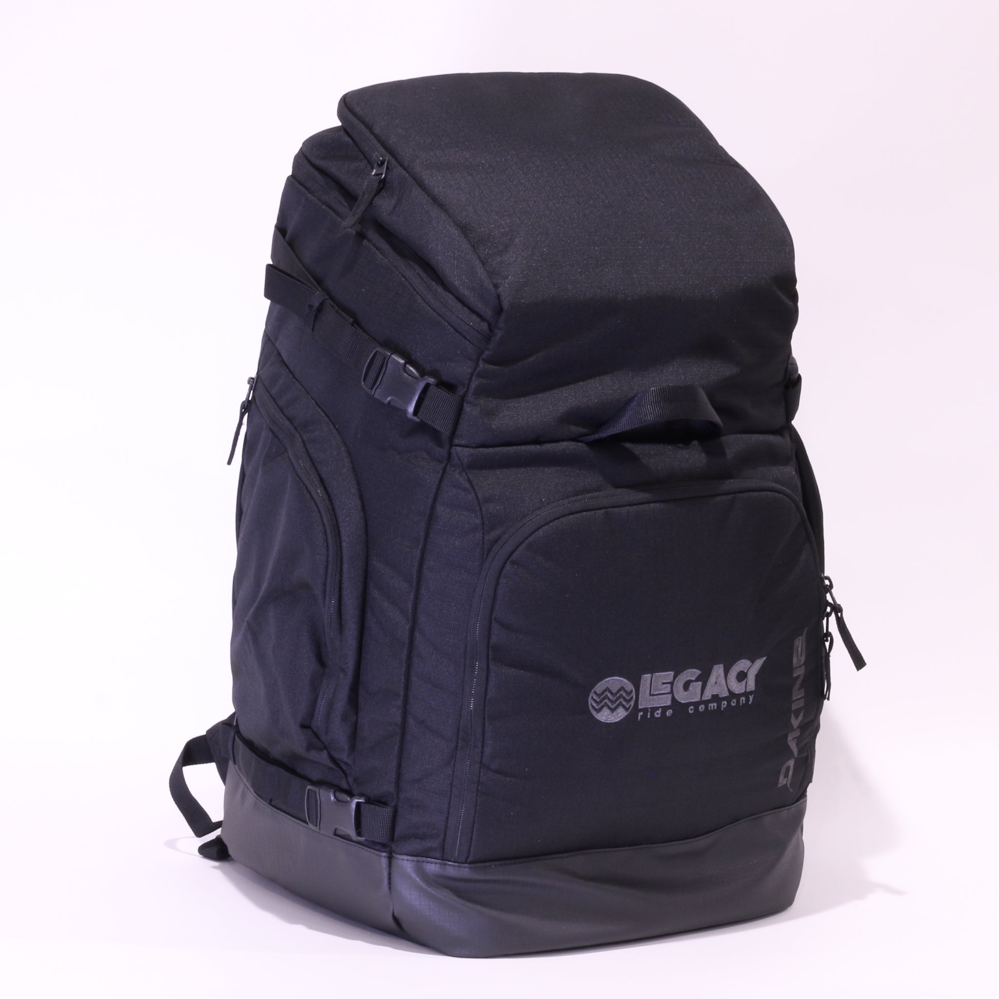 gear bag for motorcycle helmet trackside Dakine Racing Gear Bag Black – legacyrideco