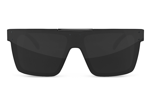 Quatro Sunglasses: Black
